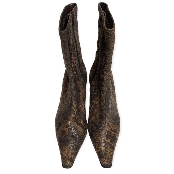 Fioni Vintage Pointy Toe Snakeskin Zip Up Ankle Booties - Picture 2 of 9